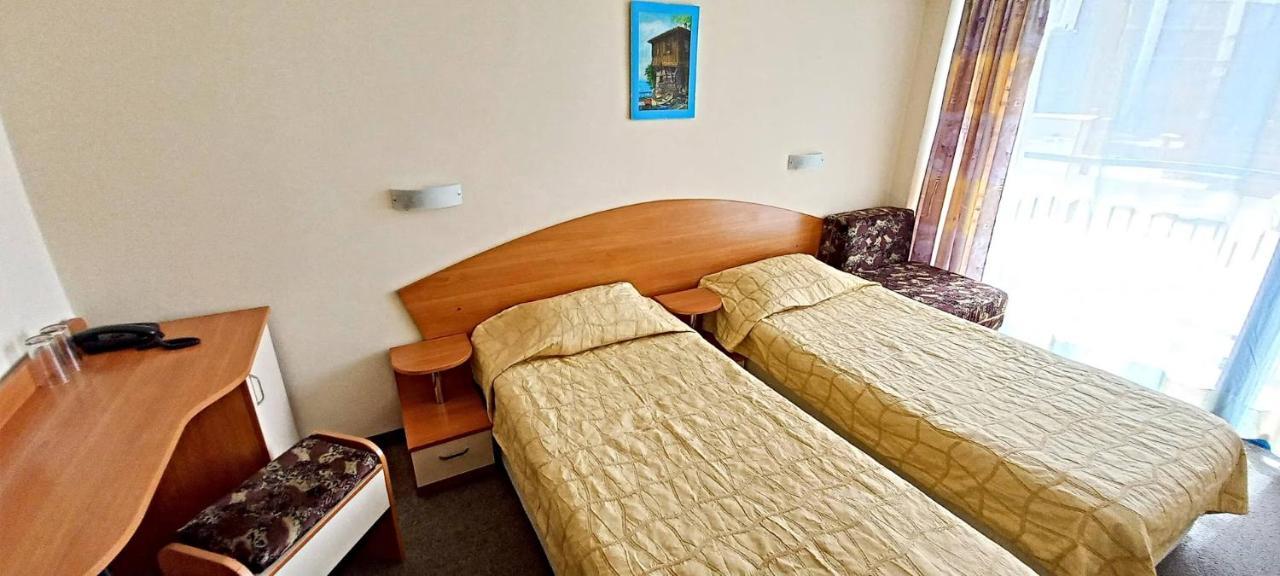 Hotel Pliska Pantai Sunny Bagian luar foto